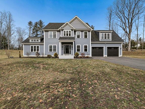 2nd image of 452 Middle Winchendon Road