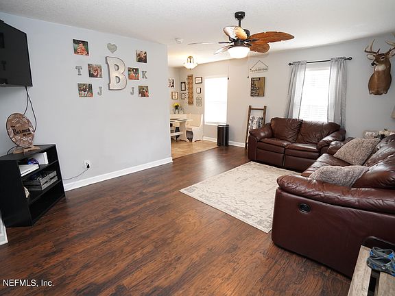 2nd image of 1611 Westover Dr