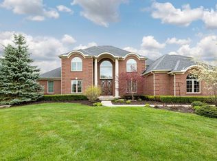 704 Ashton Woods Dr, Canton, MI 48187