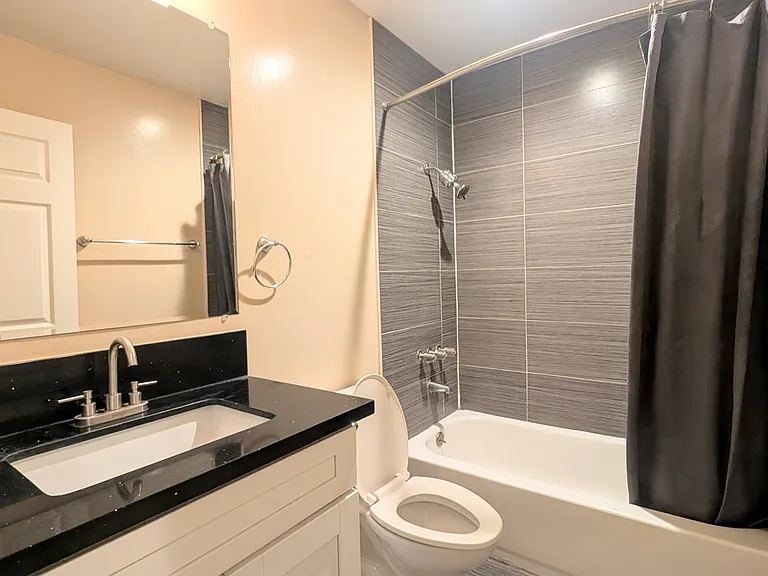 1299 W 37th Dr #2 — Photo 5