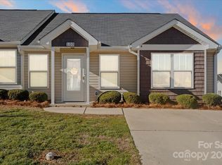 100 S Canyon Ridge Dr, Mount Holly, NC 28120