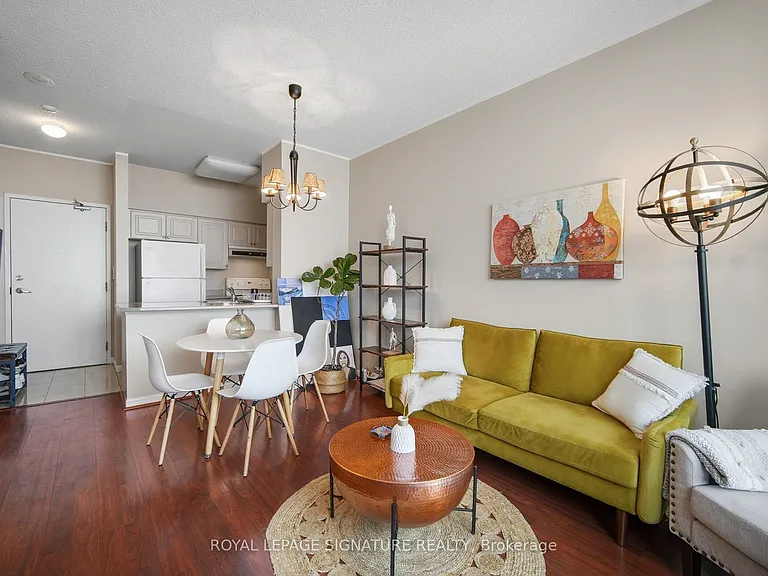 153 Beecroft Rd N #Penthouse 109 — Photo 15