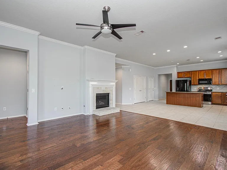 7142 Breton Bay Pass — Photo 22