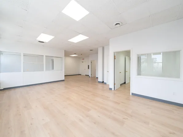 3600 Bergenline Avenue image 8 of 24