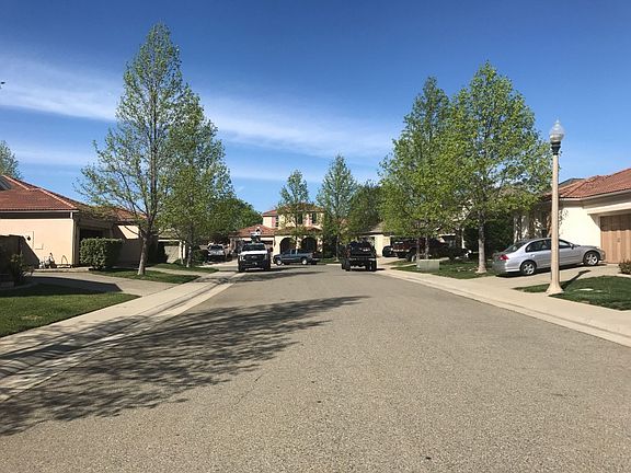 4th image of 1220 Tavistock Ln