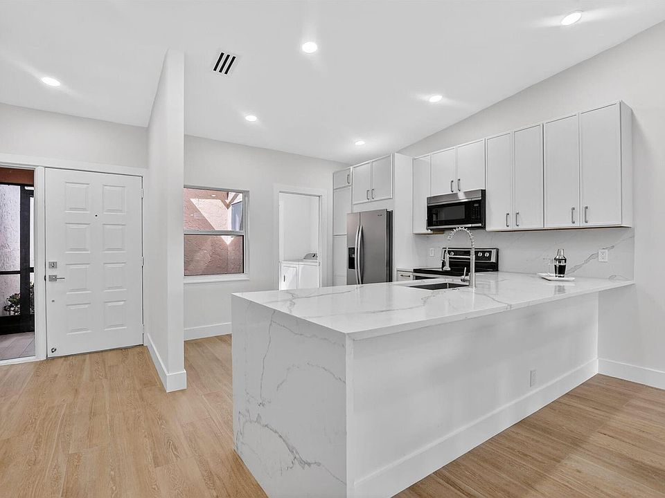 1st image of 8188 Summerbreeze Ln