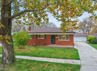 31465 Tecla Dr, Warren, MI 48088