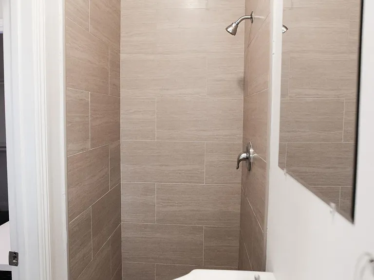 1248 W 37th Dr — Photo 28