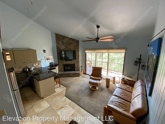 4th image of 19717 Mount Bachelor Dr Unit 219