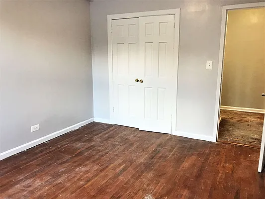Rented by Bruma Realty LLC | media 9
