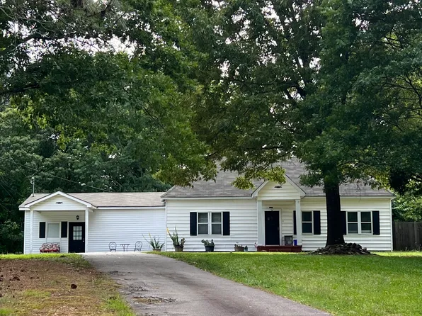 1927 Elmwood Cir, Snellville, GA 30078