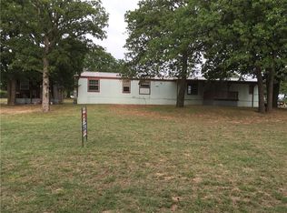 6104 Garcia Ln, Fort Worth, TX 76140