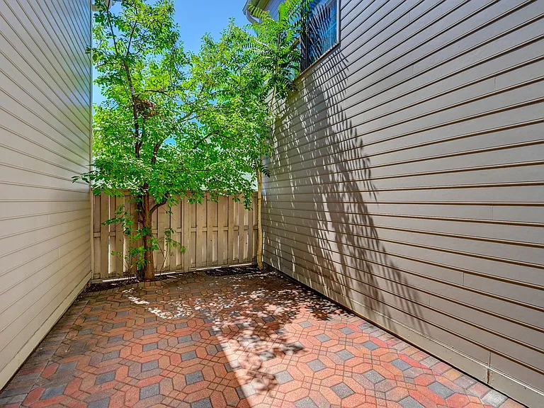 927 Jersey St — Photo 14