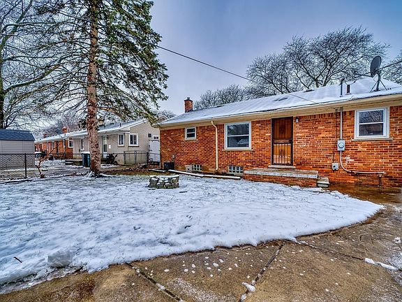 2nd image of 24280 KENOSHA Street