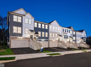 106 Beacon Ct #10402, Royersford, PA 19468