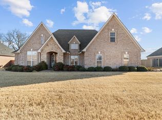 664 Riverwest Cir, Marion, AR 72364