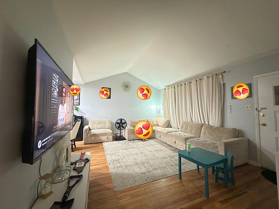 4th image of 1632 Mount Pleasant Rd #3