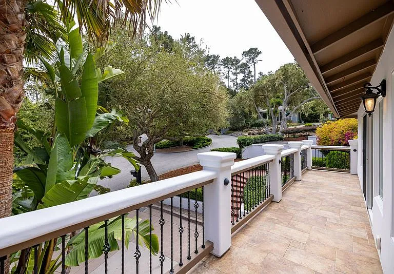 8 Shepherds Pl — Photo 45