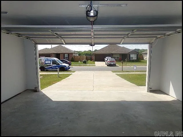 1304 Yarrow Dr — Photo 22