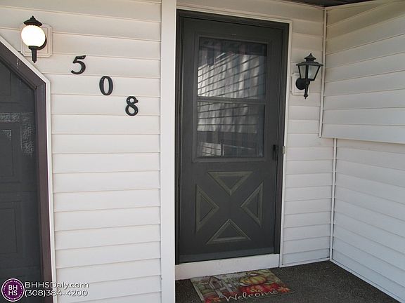 3rd image of 508 Johnson Pl