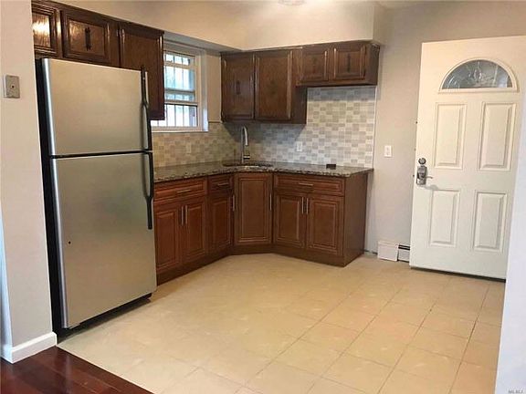3rd image of 4137 149th Pl Fl 1