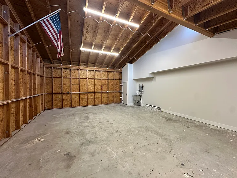 4641 E Sheena Dr — Photo 9