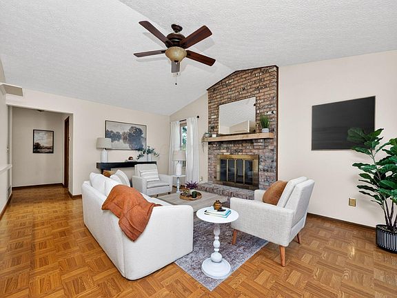 4th image of 1769 Gardenstone Dr