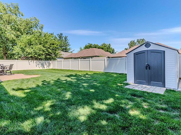 4th image of 2822 Beaumont Dr