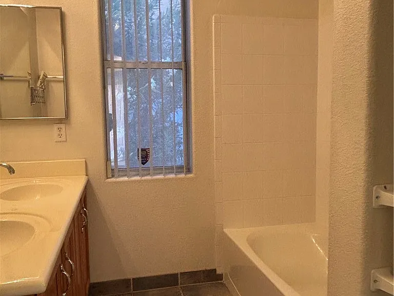 1601 Tranquil Meadows Ln — Photo 20