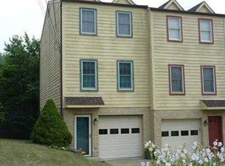 3462 Harbison St, Pittsburgh, PA 15212