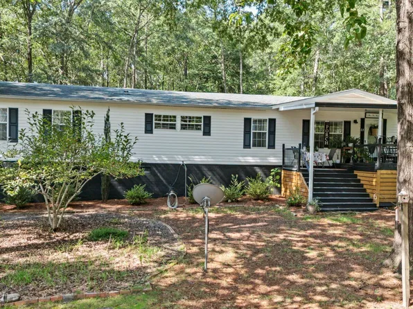 65 Tremont Rd, Lugoff, SC 29078