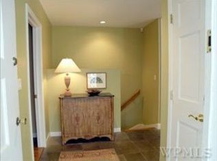 54 Taylor Rd, Mount Kisco, NY 10549