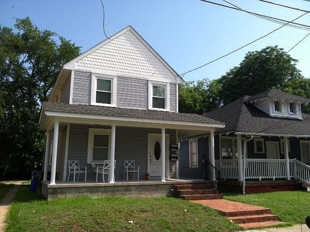 1st image of 830 46th St #1