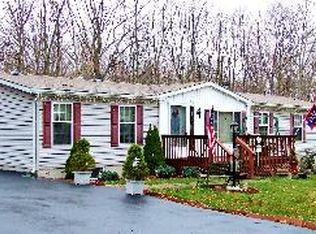 723 Lily Rd, East Stroudsburg, PA 18302