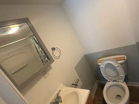 5th image of 2601 E Norris St APT 1