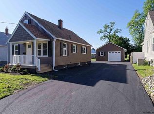 1707 Dorsett St, Schenectady, NY 12303