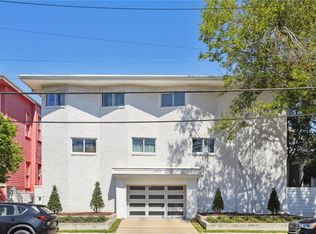 4217 Prytania St APT 204, New Orleans, LA 70115