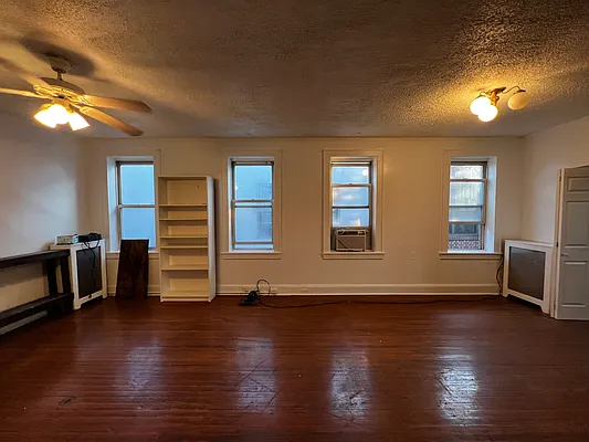 Rented by Compass | media 3