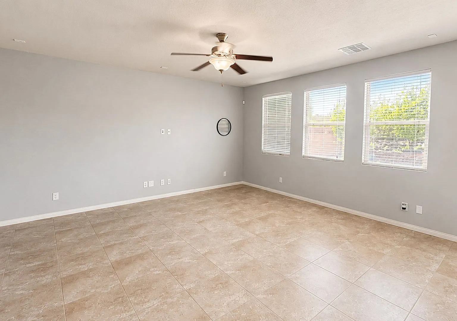NO HOA | 2 Story New Paint | New Appliances | Bedroom & Full Bath Downstairs — Photo 4