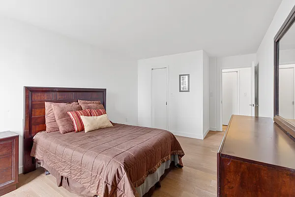 Rented by Platinum Properties | media 27