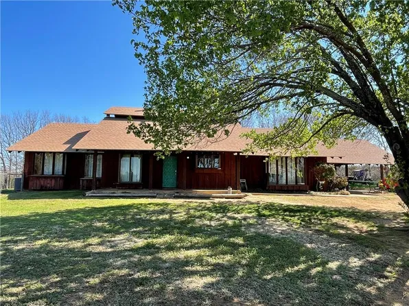 700 W Sunset Rd, Ada, OK 74820