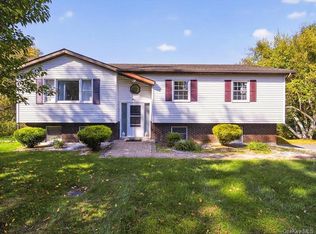 50 Cunningham Lane, Poughquag, NY