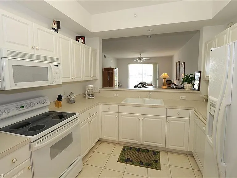 3940 Loblolly Bay Dr #2-104 — Photo 8