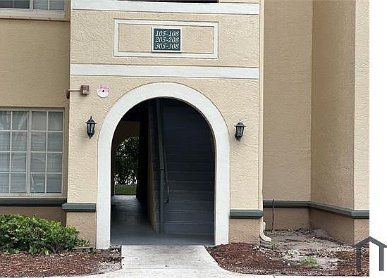 1st image of 2520 Centergate Dr APT 206