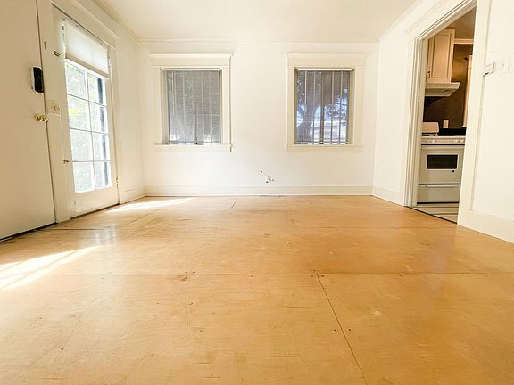 5th image of 1520 Andalusia Ave APT 7