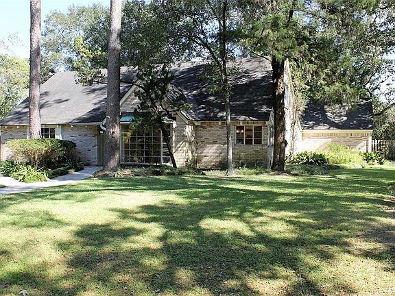 Large Bay window in formal living room.