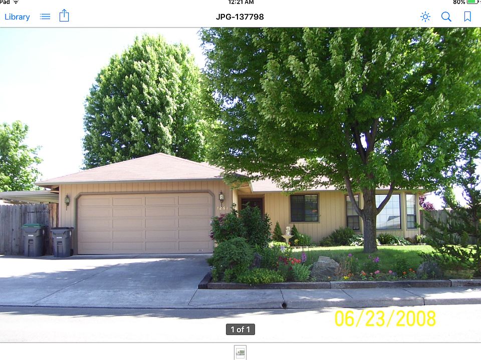 2nd image of 3264 Blackthorn Way