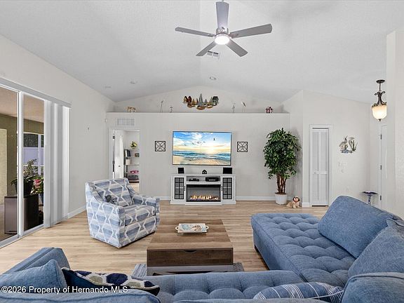 4th image of 5733 Cactus Cir