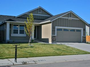 39 S Shumway Ave, Nampa, ID 83651