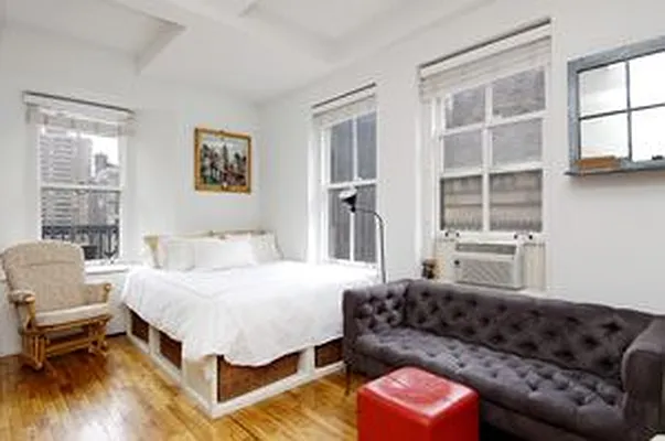 Rented by Douglas Elliman | media 20